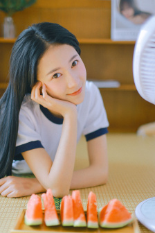 欧美FREESE黑又粗又大